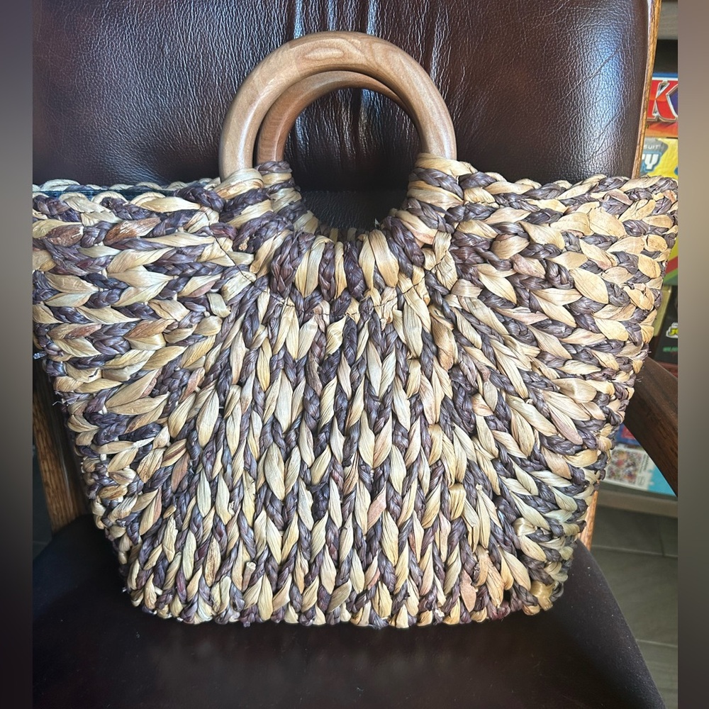 Patricia Nash beach hand bag
